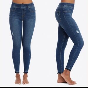 SPANX DISTRESSED SKINNY JEANS Size Med